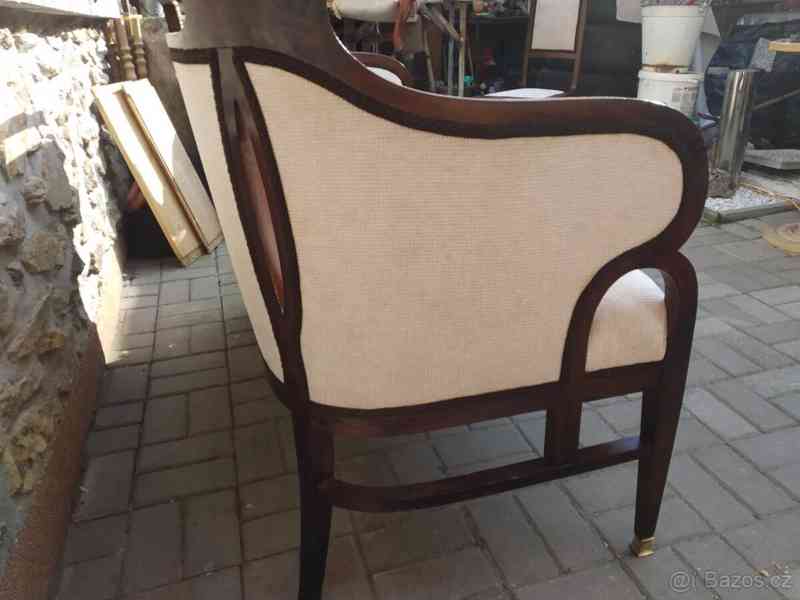 Luxusní dvoumístná sofa. - foto 4