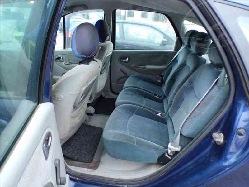 Renault Scenic 1,6 i 16V TAŽNE ZAŘÍZENÍ - foto 8
