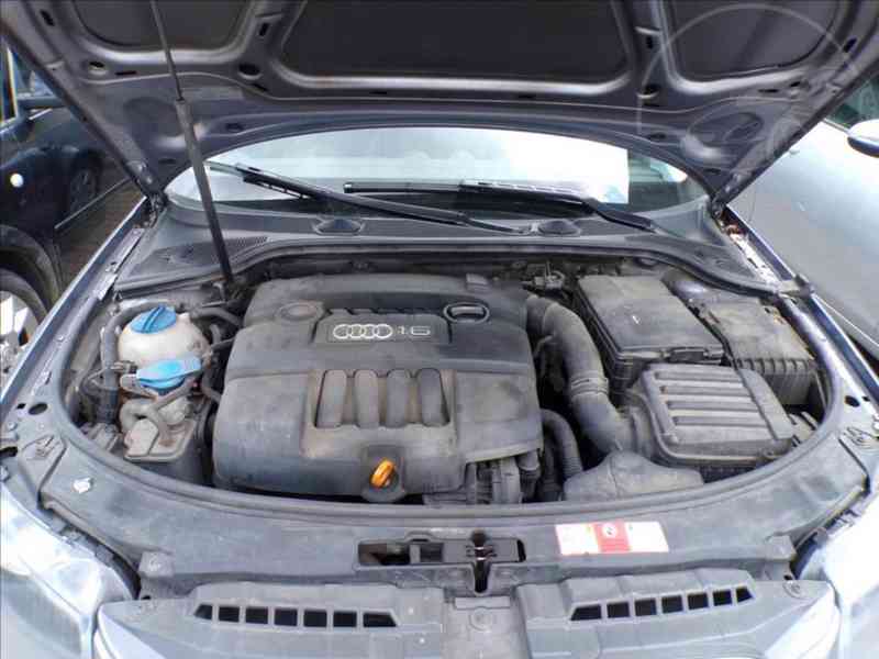 Audi A3 1,6 i DIGI.KLIMA - foto 13