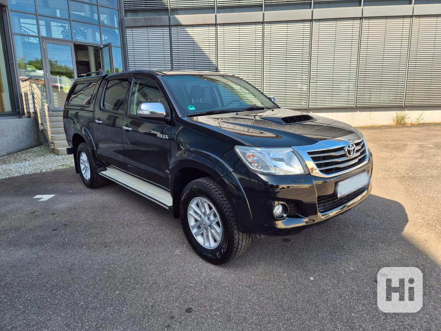 Toyota Hilux 3,0 D4D Comfort Aut. 126kw - foto 1