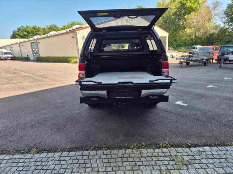 Toyota Hilux 3,0 D4D Comfort Aut. 126kw - foto 5