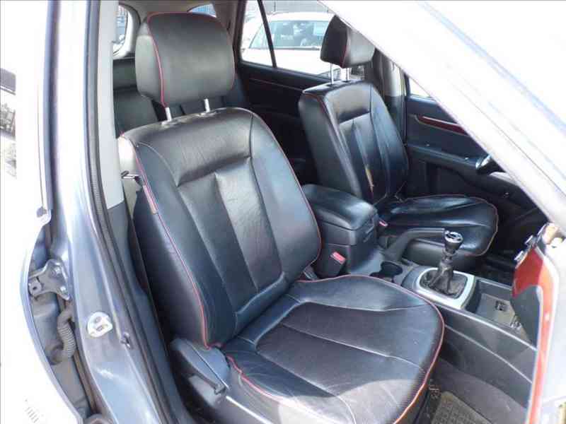 Hyundai Santa Fe 2,2 CRDi 4WD ELEGANCE,TAŽ.ZAŘ. - foto 16