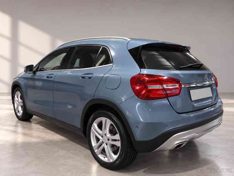 Mercedes-Benz GLA 1,6   200, 115 kW, 1595 ccm - foto 7