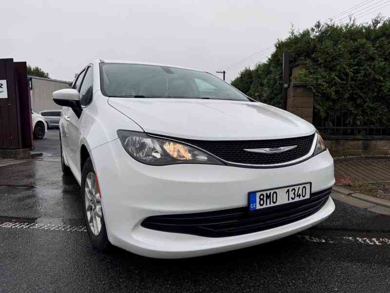 Chrysler Pacifica 3,6 Pentastar Touring 2018 DPH - foto 6