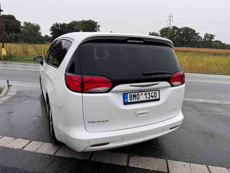 Chrysler Pacifica 3,6 Pentastar Touring 2018 DPH - foto 5