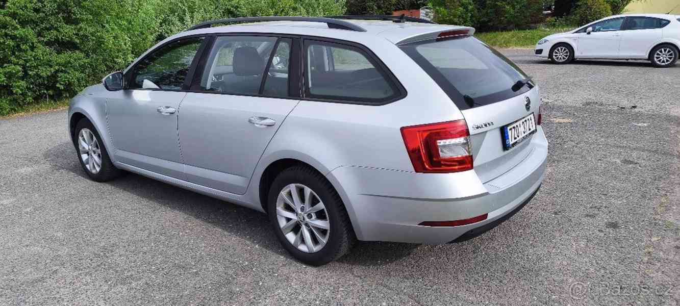 Škoda Octavia 1,6   Ambition TDi 85kW Facelift - foto 4