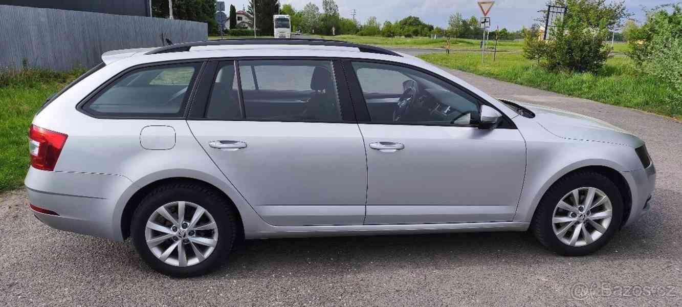 Škoda Octavia 1,6   Ambition TDi 85kW Facelift - foto 9