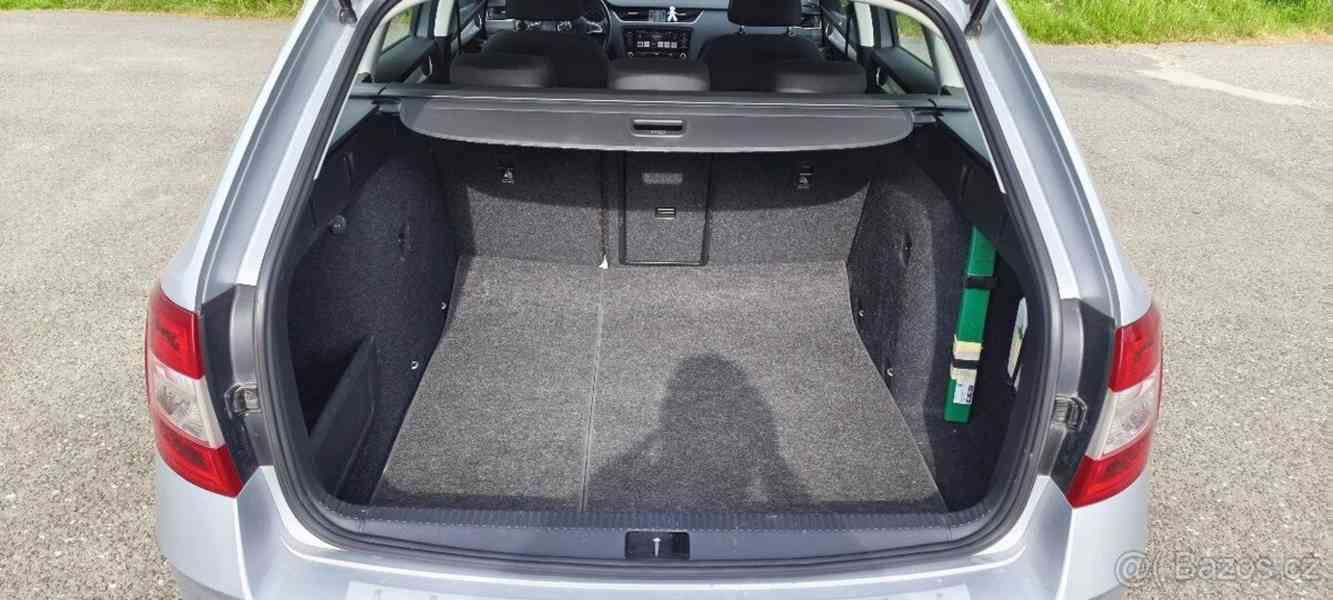 Škoda Octavia 1,6   Ambition TDi 85kW Facelift - foto 11