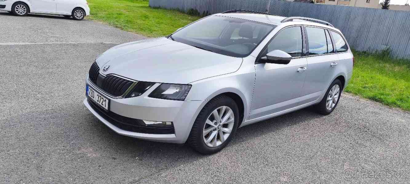 Škoda Octavia 1,6   Ambition TDi 85kW Facelift - foto 1