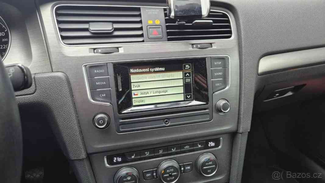 Volkswagen Golf 1,2   TSI - foto 10