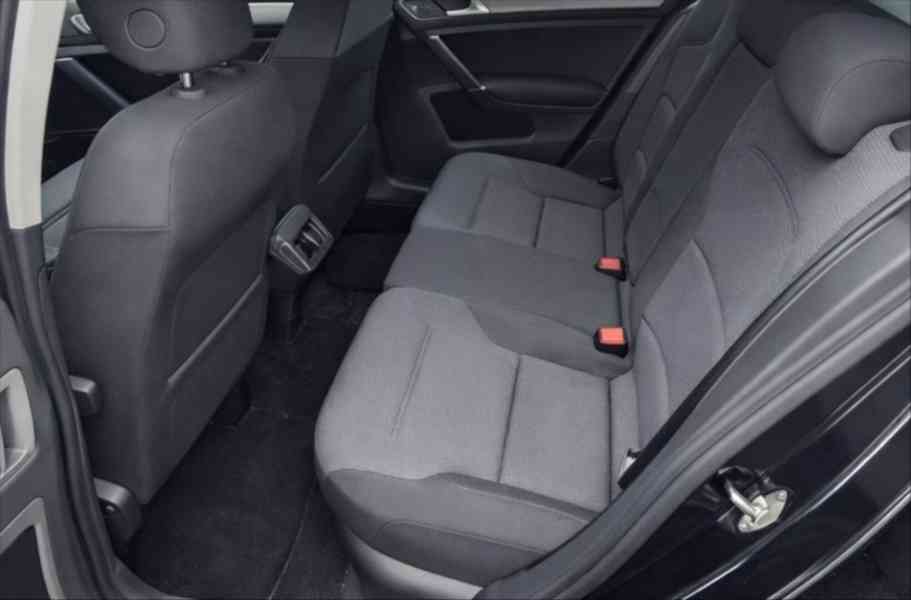 Volkswagen Golf 1,2   TSI - foto 7