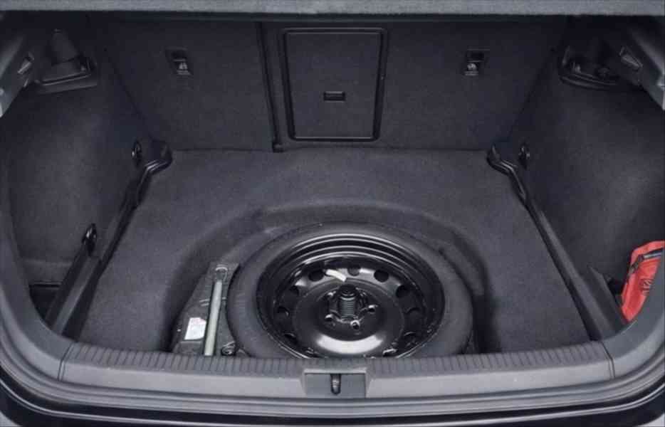 Volkswagen Golf 1,2   TSI - foto 3