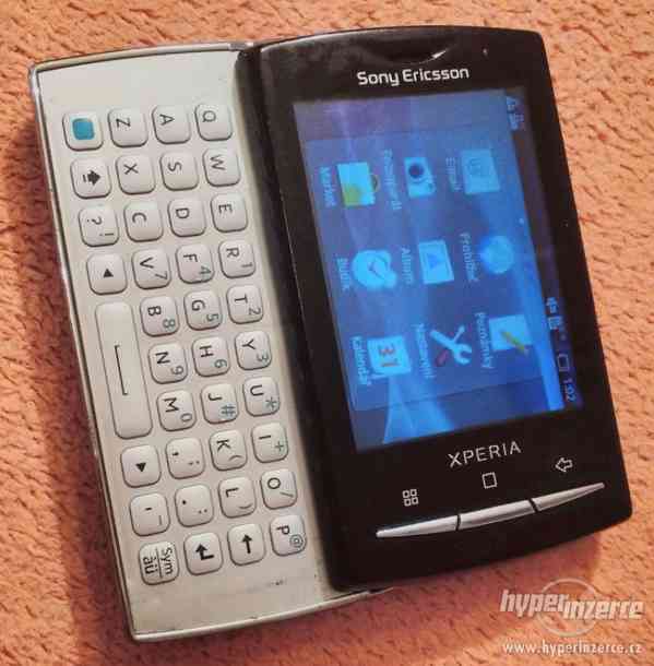 Vysouvací a dotykový Sony Ericsson Xperia X10 - k opravě. - foto 1