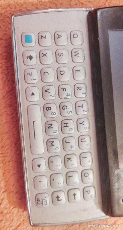Vysouvací a dotykový Sony Ericsson Xperia X10 - k opravě. - foto 7