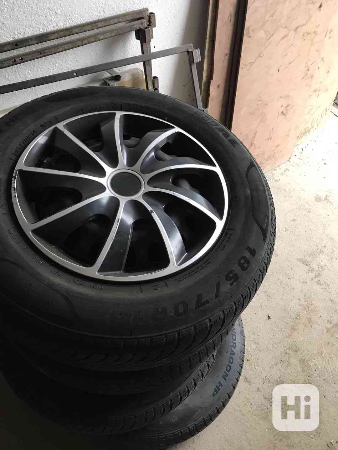 Zimní pneu 185/70 R 14 komplet s disky  - foto 1