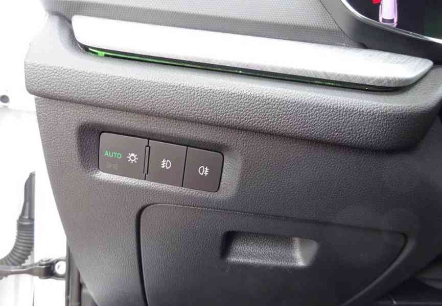 Škoda Octavia, 2.0TDI(110 kw)r.v.-2022 AUTOMAT DPH - foto 16