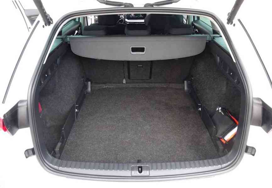 Škoda Octavia, 2.0TDI(110 kw)r.v.-2022 AUTOMAT DPH - foto 20