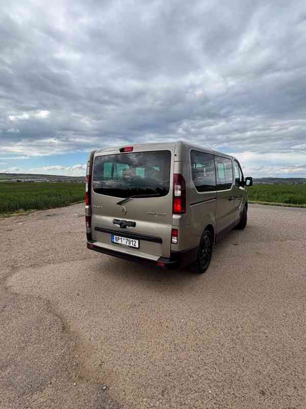 Renault Trafic 1,6 8 míst, nová STK ,194 500 km - foto 4