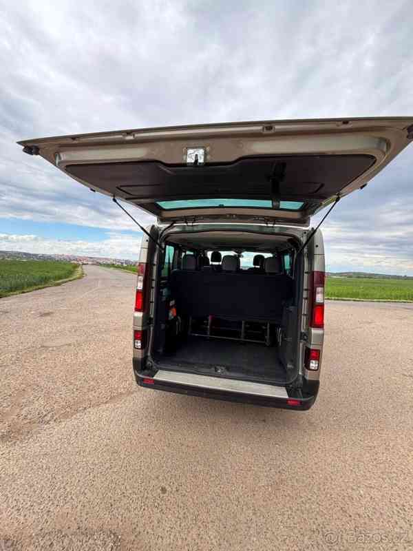 Renault Trafic 1,6 8 míst, nová STK ,194 500 km - foto 8