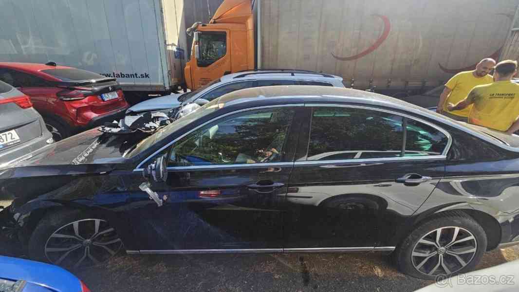Volkswagen Passat 140 KW R-line packet - foto 3