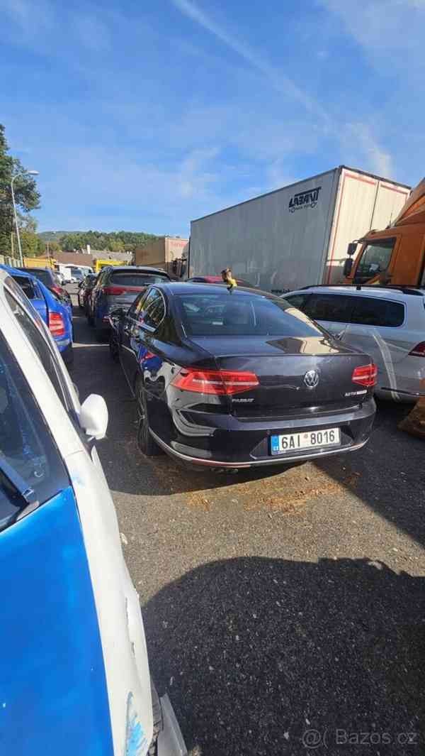 Volkswagen Passat 140 KW R-line packet - foto 16