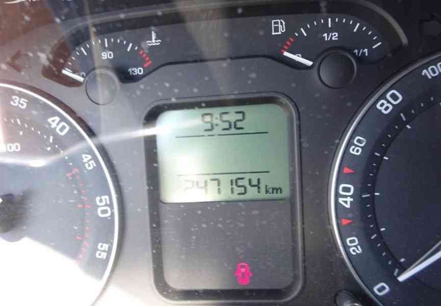 Škoda Octavia 2.0 TDI Combi r.v.2008 (stk:5/2028) 103 kw - foto 7