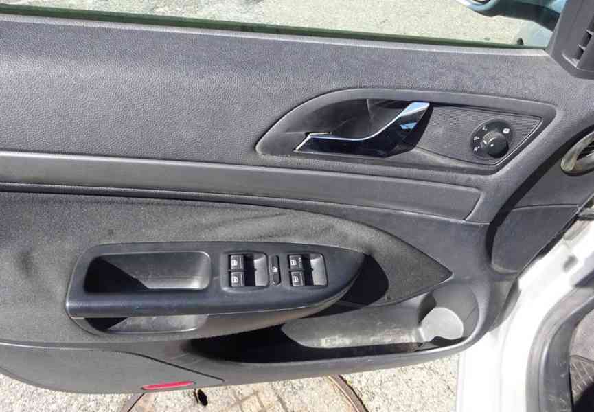 Škoda Octavia 2.0 TDI Combi r.v.2008 (stk:5/2028) 103 kw - foto 6