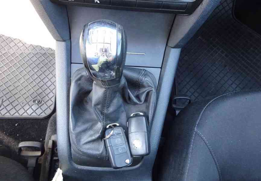 Škoda Octavia 2.0 TDI Combi r.v.2008 (stk:5/2028) 103 kw - foto 10