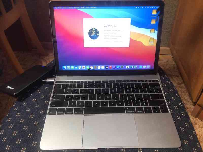 Macbook 12, 2015, rozbitý display, nefunkční disk - foto 4