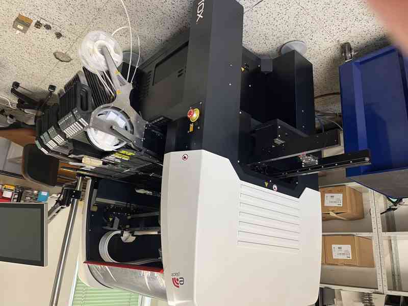 osazovaci stroj smd Essemtec FOX 4 osazovaci hlavy - foto 13