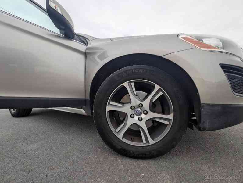 Volvo XC60 - foto 11