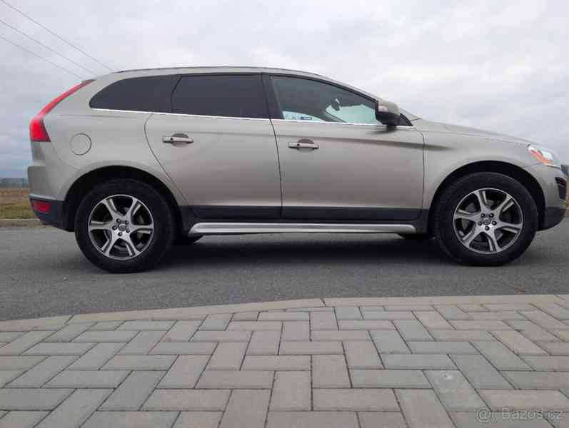 Volvo XC60 - foto 9