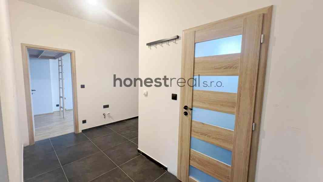 Exkluzivně cihl. OV 2+kk, půda, zahrada, Slovinská, Brno - foto 16