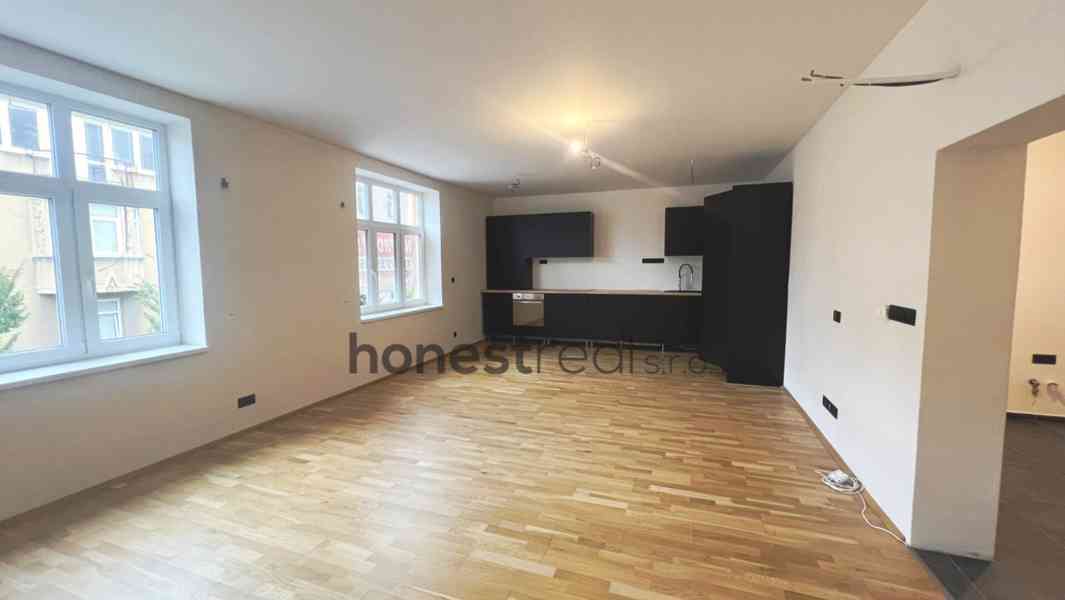 Exkluzivně cihl. OV 2+kk, půda, zahrada, Slovinská, Brno - foto 14