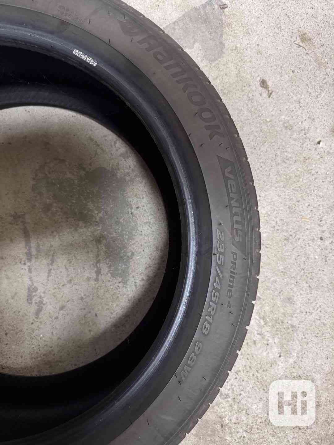 Pneu Hankook Ventus Prime4 K135 235/45 R18 98W - foto 1