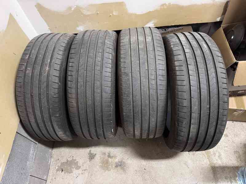 Pneu Hankook Ventus Prime4 K135 235/45 R18 98W - foto 3