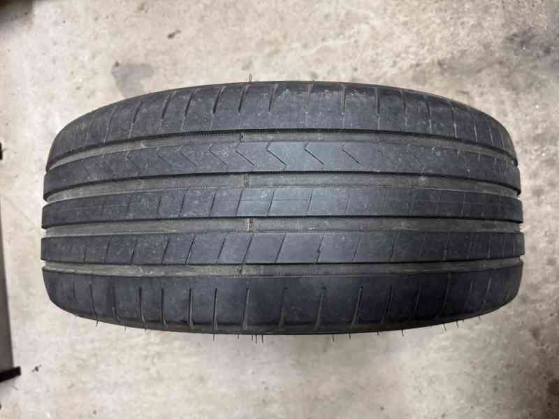 Pneu Hankook Ventus Prime4 K135 235/45 R18 98W - foto 2