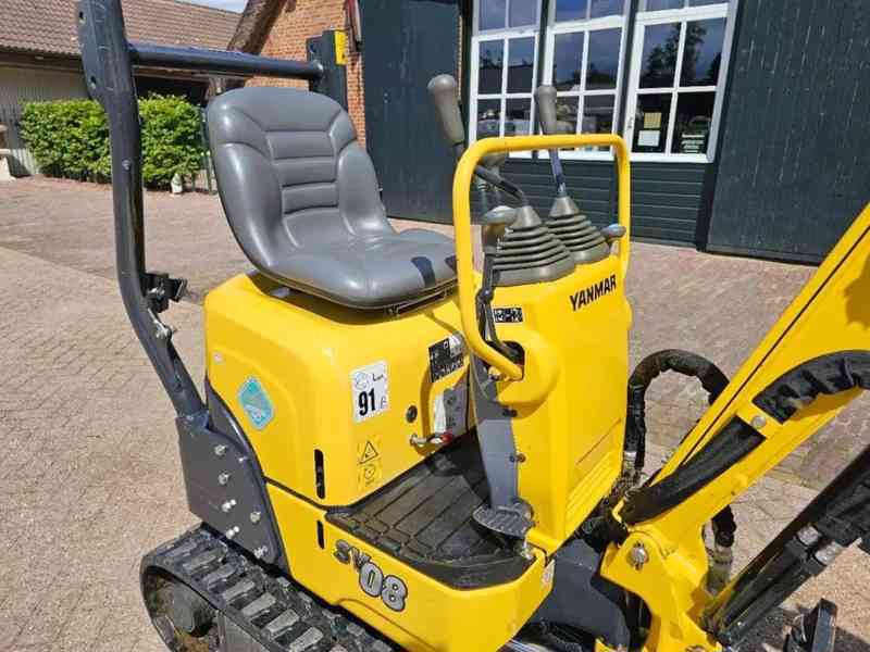 Mini rypadlo Yanmar Sv08 - foto 5