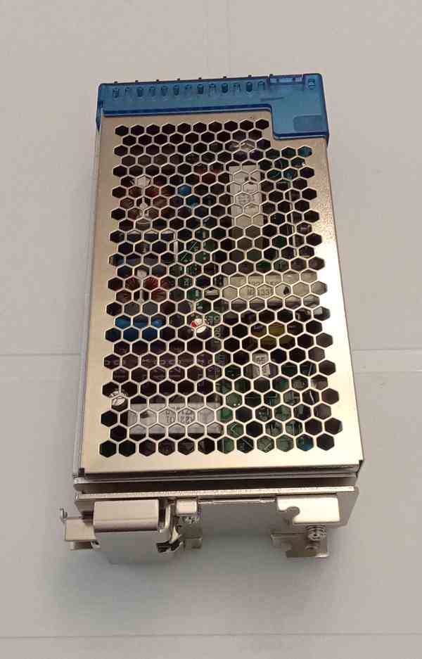 OMRON S8VM-10024CD power supply, zdroj 24V,100W,4,5A, vstup  - foto 2