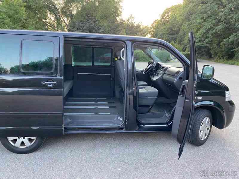 Volkswagen Multivan 2,5   T5 2,5 TDI 96Kw r.v. 2005 - foto 19