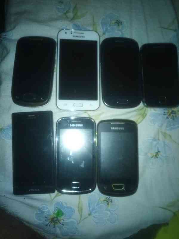 Caterpillar CAT B25 Nokia Samsung atd - foto 3