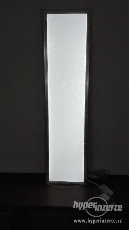 LED světlo stropní panel 30x120cm 42W - foto 3