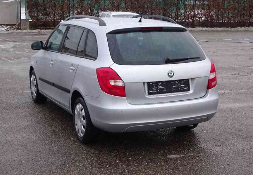 Škoda Fabia 1.2 TSI Combi r.v.2011 (77 kw) - foto 4