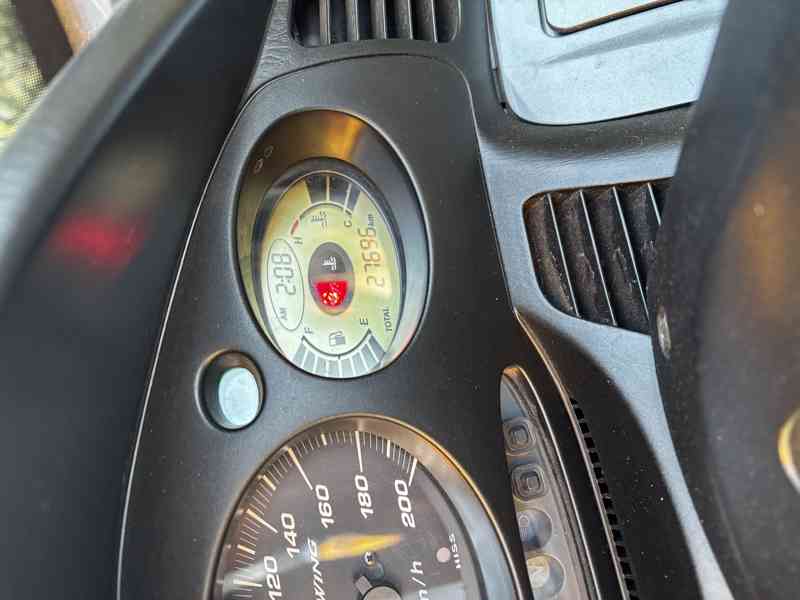 Honda Silverwing 600 FJS - foto 4