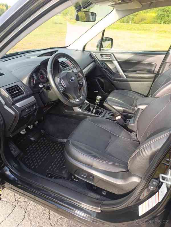 Subaru Forester 2,0   D - foto 11
