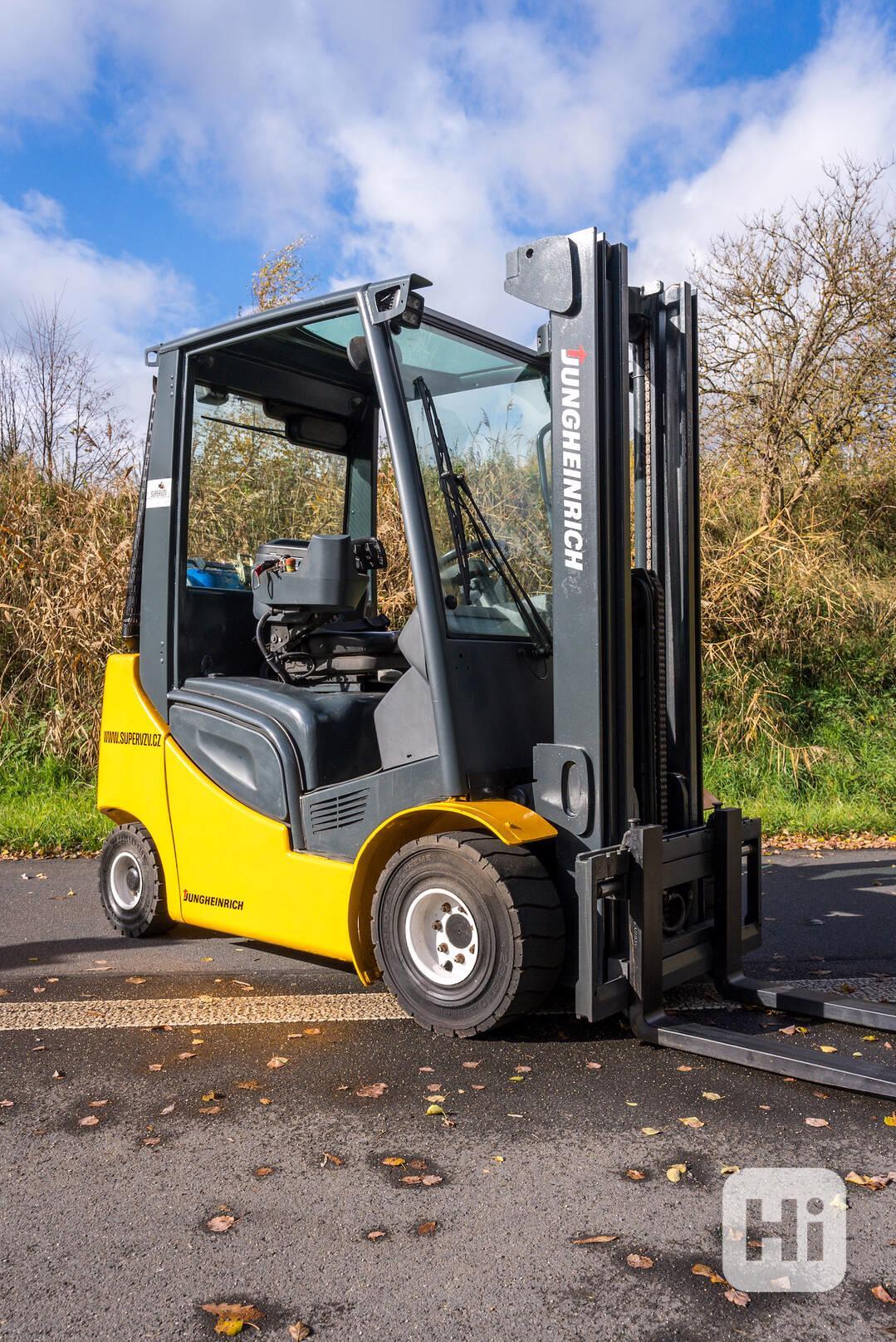 Vysokozdvižný vozík Jungheinrich TFG 320s (3) - foto 1