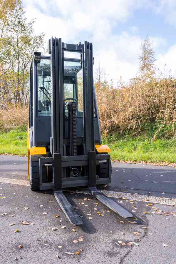 Vysokozdvižný vozík Jungheinrich TFG 320s (3) - foto 5