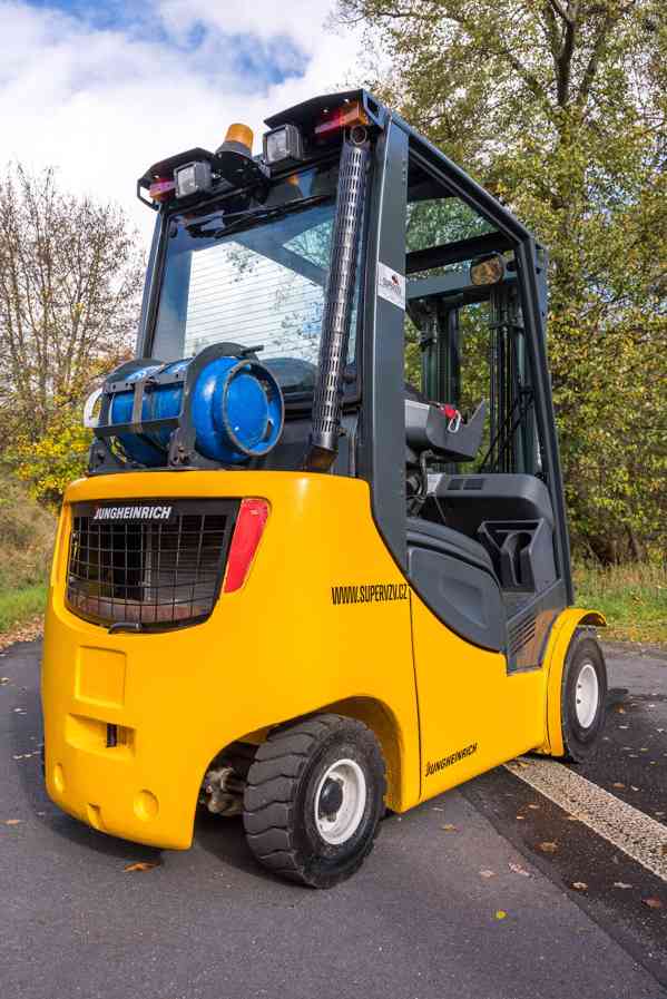 Vysokozdvižný vozík Jungheinrich TFG 320s (3) - foto 3