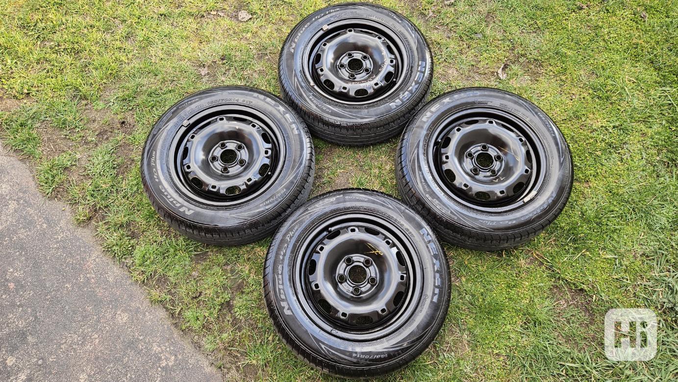 Škoda Fabia letní kola pneumatiky 165/70R14 disky 5Jx14 ET35 - foto 1