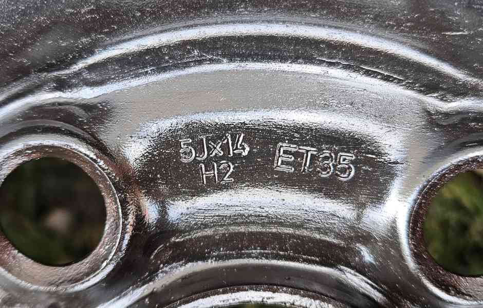 Škoda Fabia letní kola pneumatiky 165/70R14 disky 5Jx14 ET35 - foto 5